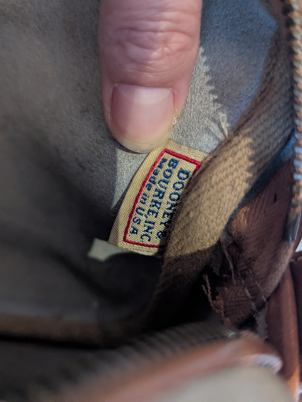 Vintage Dooney & Bourke Leather Cream Tan Crossbody Bag USA - Picture 7 of 12
